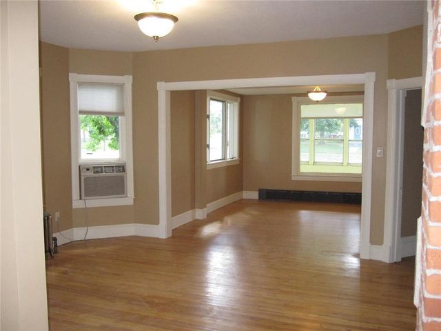 230 N Arch Avenue, New Richmond, WI 54017