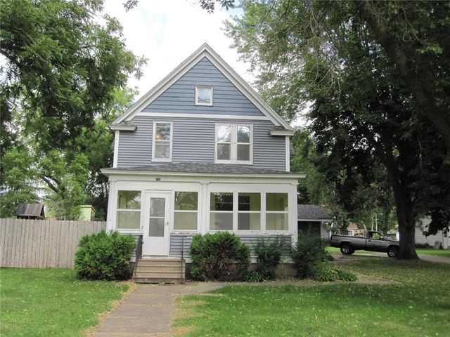 230 N Arch Avenue, New Richmond, WI 54017