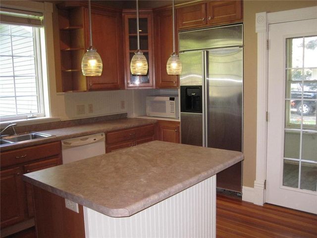 230 N Arch Avenue, New Richmond, WI 54017