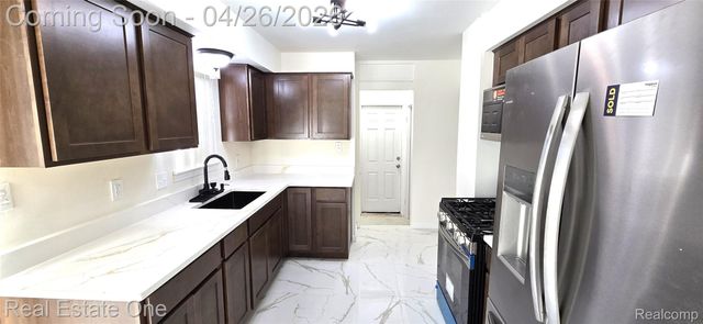 342 Melvin Street, River Rouge, MI 48218