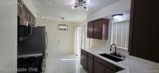 342 Melvin Street, River Rouge, MI 48218