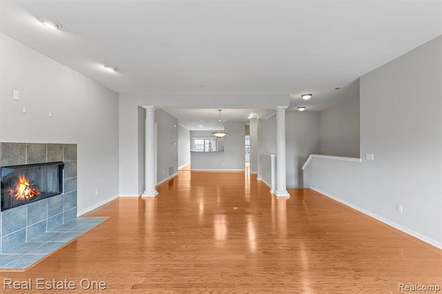 3091 Camden Drive, Troy, MI 48084
