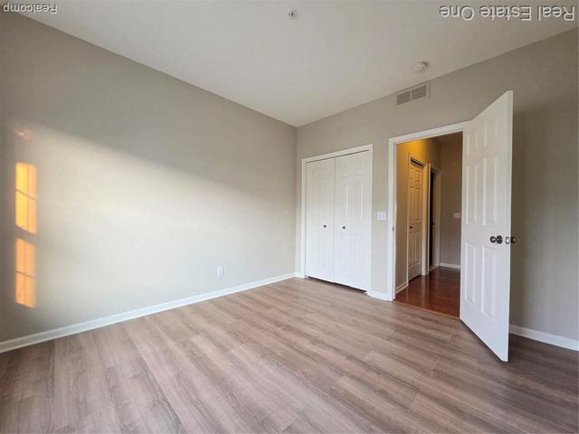 3091 Camden Drive, Troy, MI 48084