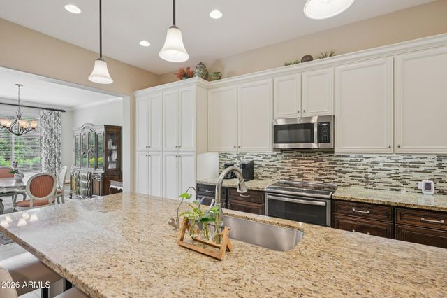 16905 W PALM Lane, Goodyear, AZ 85395