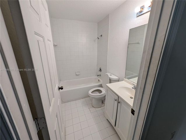 2826 SE 16th Ave 115, Homestead, FL 33035