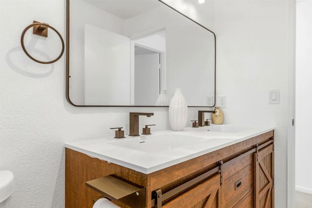 892 Galopago Street, Spring Valley, CA 91977