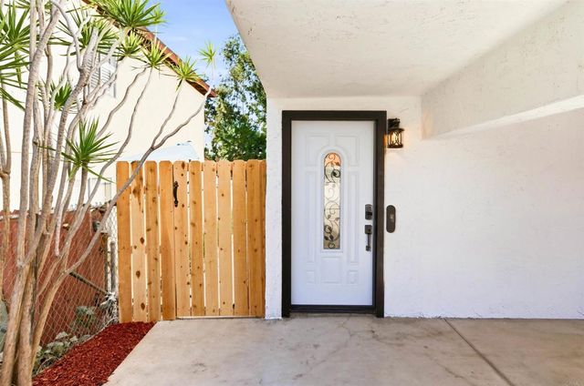 892 Galopago Street, Spring Valley, CA 91977