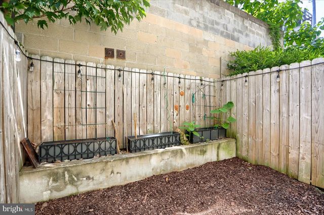 1001 BAYLIS ST, Baltimore, MD 21224