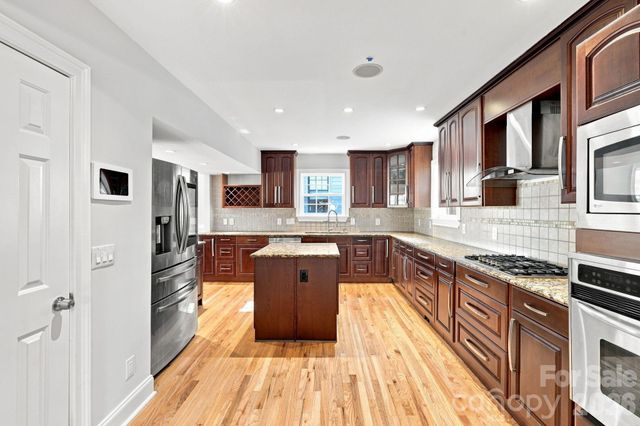 2108 Kirkwood Avenue 3, Charlotte, NC 28203