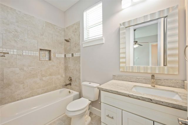 1005 Bingham Street 5, Houston, TX 77007