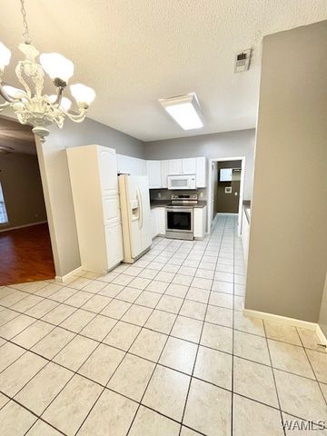 2331 6th Way NW, Fayette, AL 35555