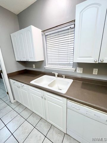 2331 6th Way NW, Fayette, AL 35555