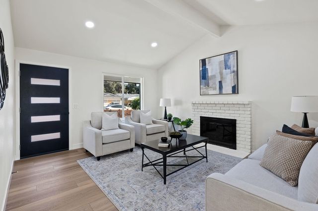 1357 Old Rose Pl, San Jose, CA 95132