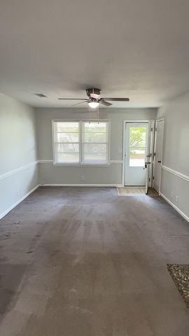 1746 E Avalon Circle, Charleston, SC 29407