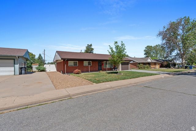 1473 N 200 W, Sunset, UT 84015