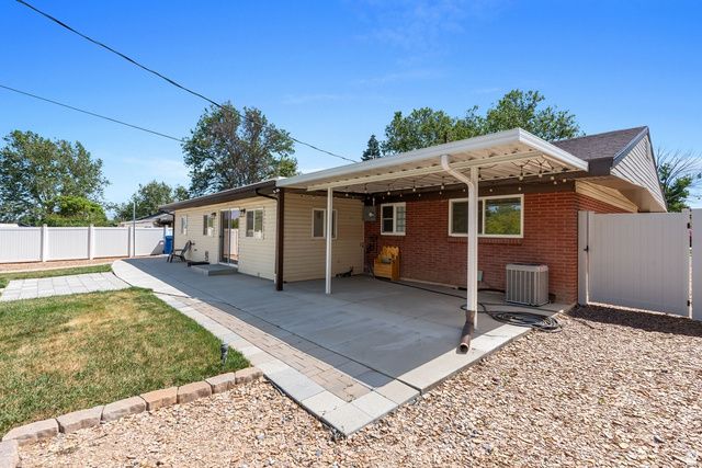 1473 N 200 W, Sunset, UT 84015