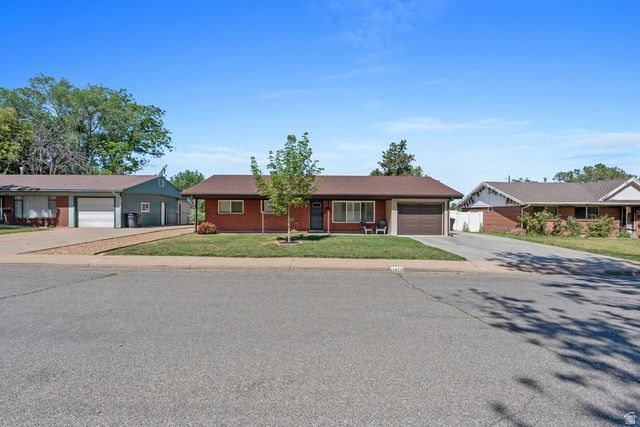 1473 N 200 W, Sunset, UT 84015