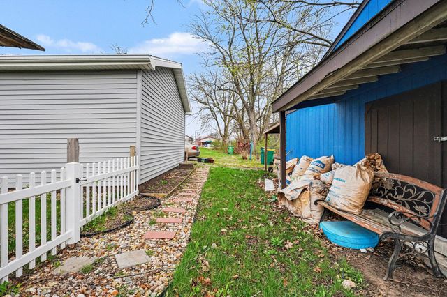 2961 W Dickman Road, Battle Creek City, MI 49037