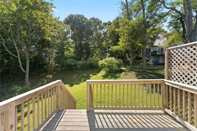 48 Stone Bridge Drive, South Kingstown, RI 02879