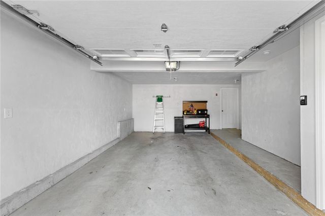 48 Stone Bridge Drive, South Kingstown, RI 02879