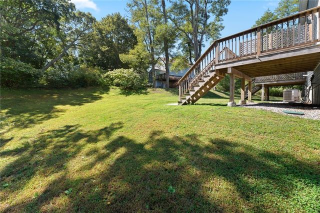 48 Stone Bridge Drive, South Kingstown, RI 02879