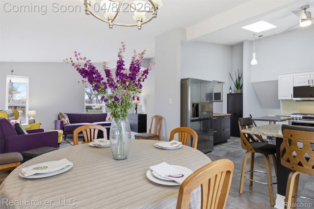 7514 Capri Drive, White Lake Charter Township, MI 48383