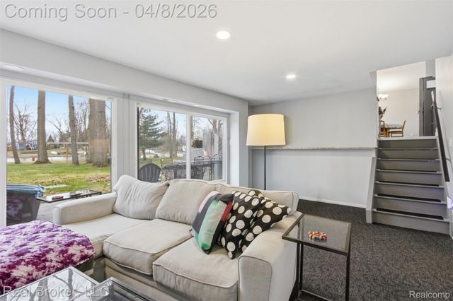 7514 Capri Drive, White Lake Charter Township, MI 48383