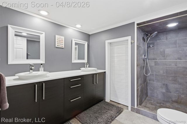 7514 Capri Drive, White Lake Charter Township, MI 48383