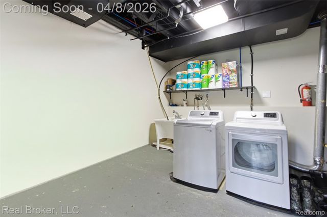 7514 Capri Drive, White Lake Charter Township, MI 48383