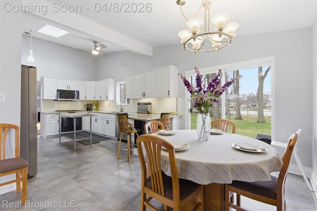 7514 Capri Drive, White Lake Charter Township, MI 48383