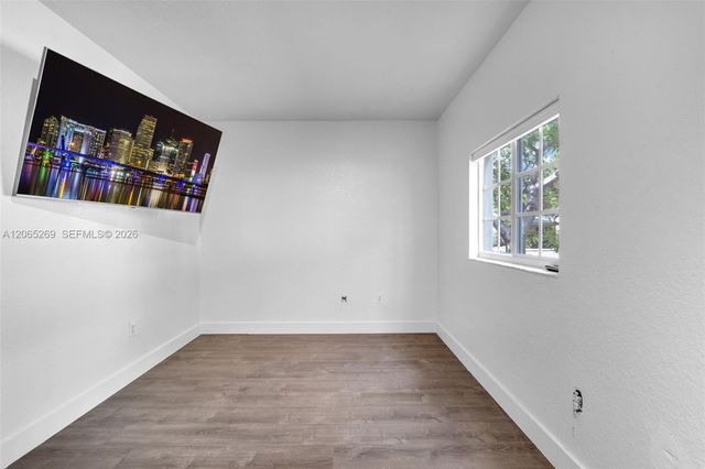 1975 NW 3rd Court 39, Miami, FL 33136
