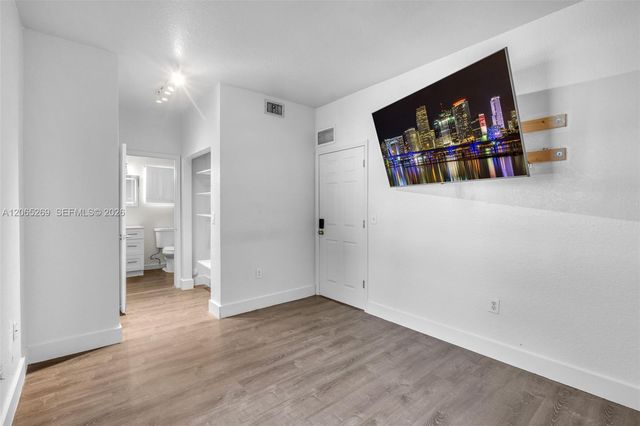 1975 NW 3rd Court 39, Miami, FL 33136
