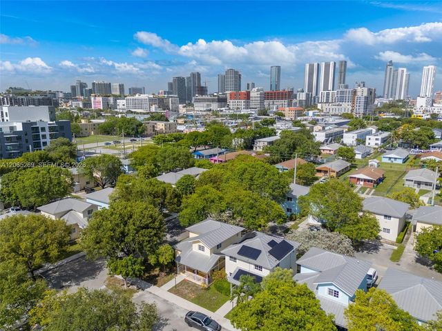 1975 NW 3rd Court 39, Miami, FL 33136