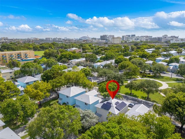 1975 NW 3rd Court 39, Miami, FL 33136