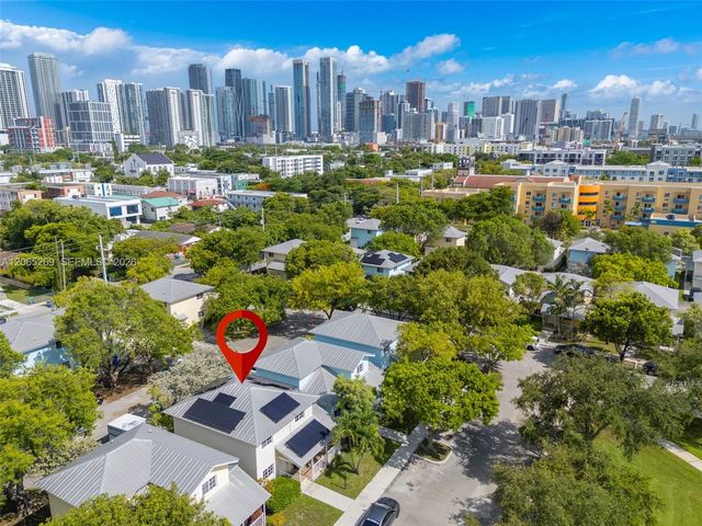 1975 NW 3rd Court 39, Miami, FL 33136