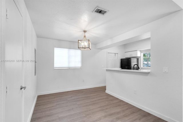 1975 NW 3rd Court 39, Miami, FL 33136