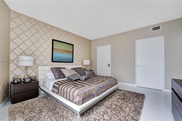 250 Sunny Isles Blvd 3-PH5, Sunny Isles Beach, FL 33160