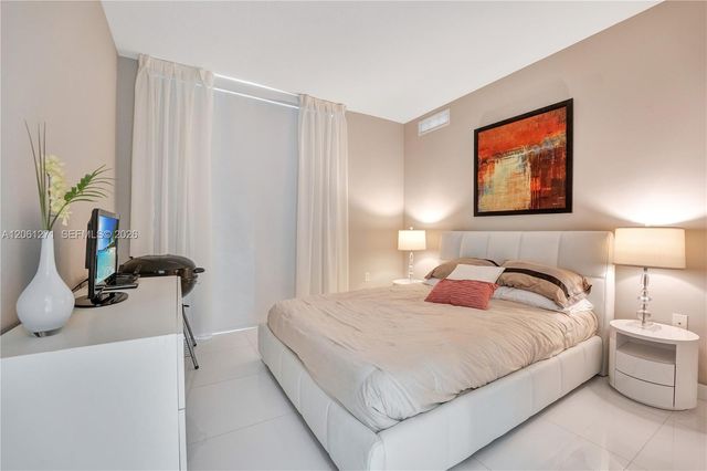 250 Sunny Isles Blvd 3-PH5, Sunny Isles Beach, FL 33160