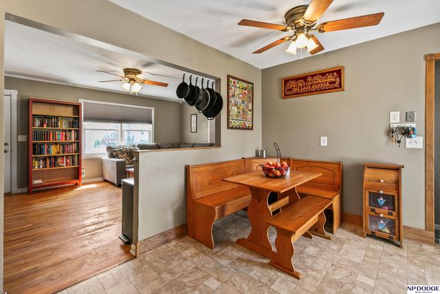 8714 A Street, Omaha, NE 68124