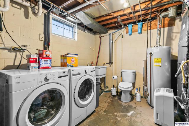 8714 A Street, Omaha, NE 68124