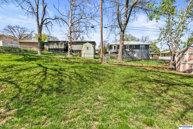 8714 A Street, Omaha, NE 68124