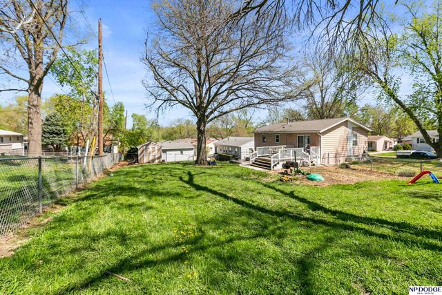 8714 A Street, Omaha, NE 68124