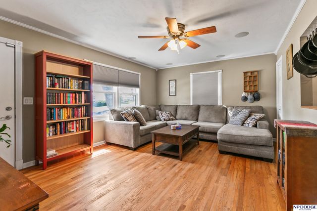 8714 A Street, Omaha, NE 68124