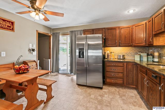 8714 A Street, Omaha, NE 68124