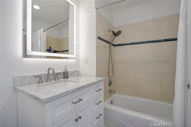 11852 Vanport Avenue, Sylmar, CA 91342