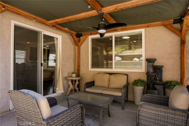 11852 Vanport Avenue, Sylmar, CA 91342