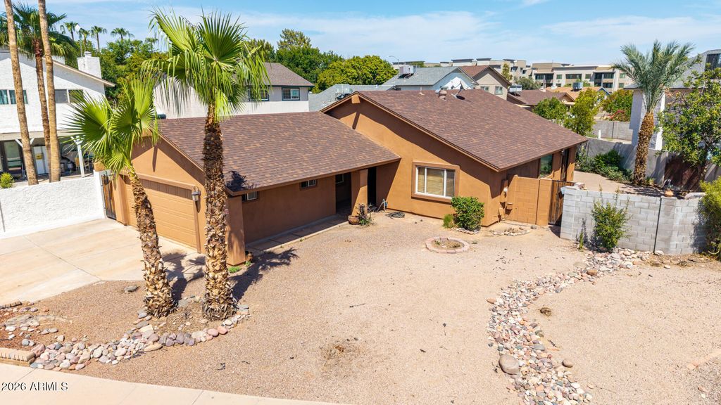 2150 W ISTHMUS Loop, Mesa, AZ 85202 — photo 2