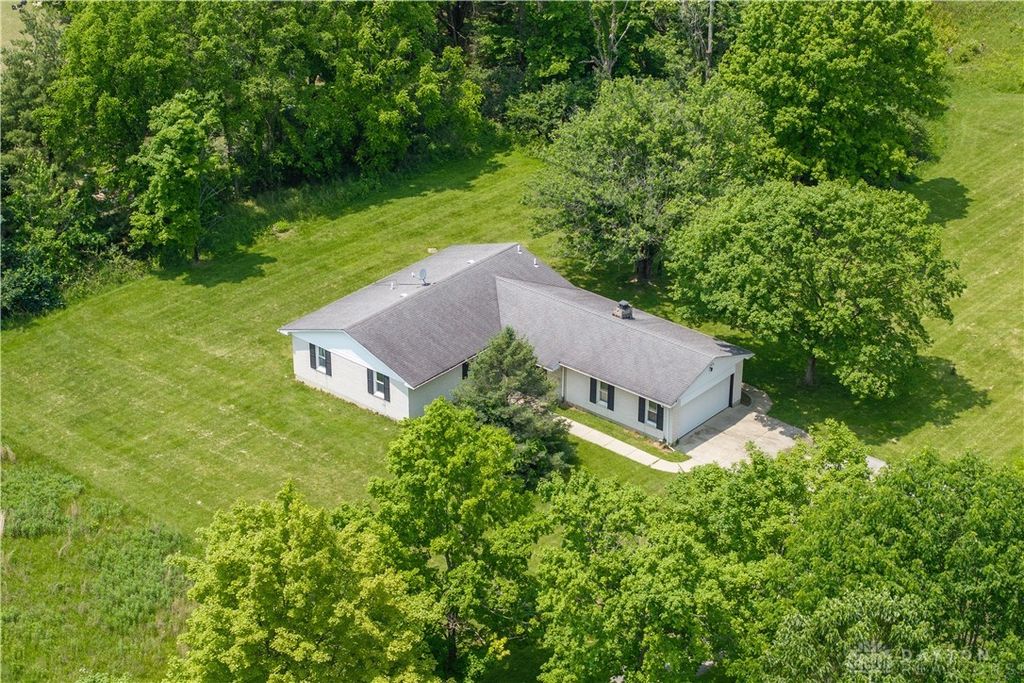 3113 State Route 132, Clarksville, OH 45113