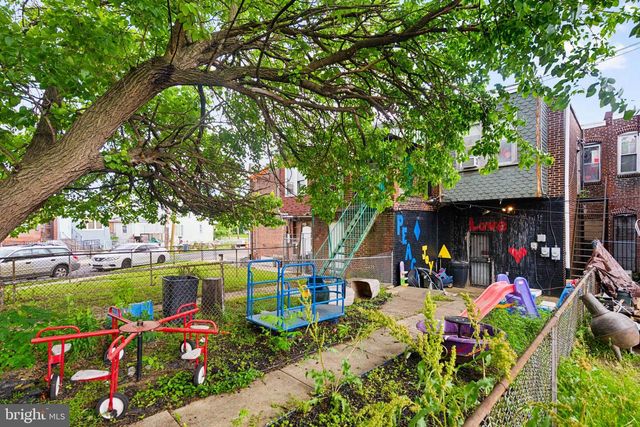 7221 W PASSYUNK AVE, Philadelphia, PA 19142