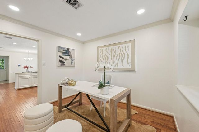 11003 Overbrook Lane, Houston, TX 77042